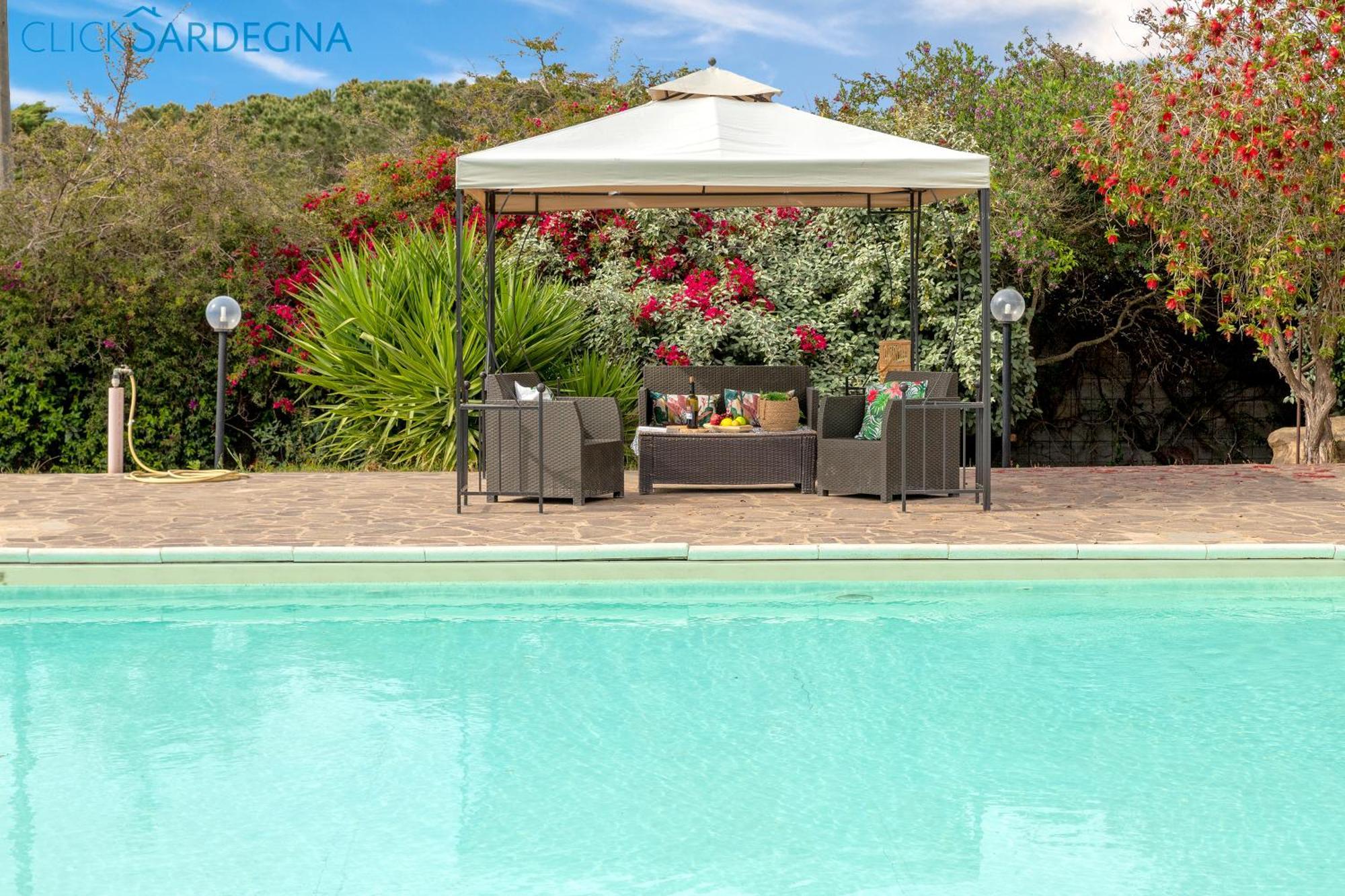 Villa Melograno With Exclusive Swimming Pool Surrounded By Greenery Campanedda Eksteriør billede